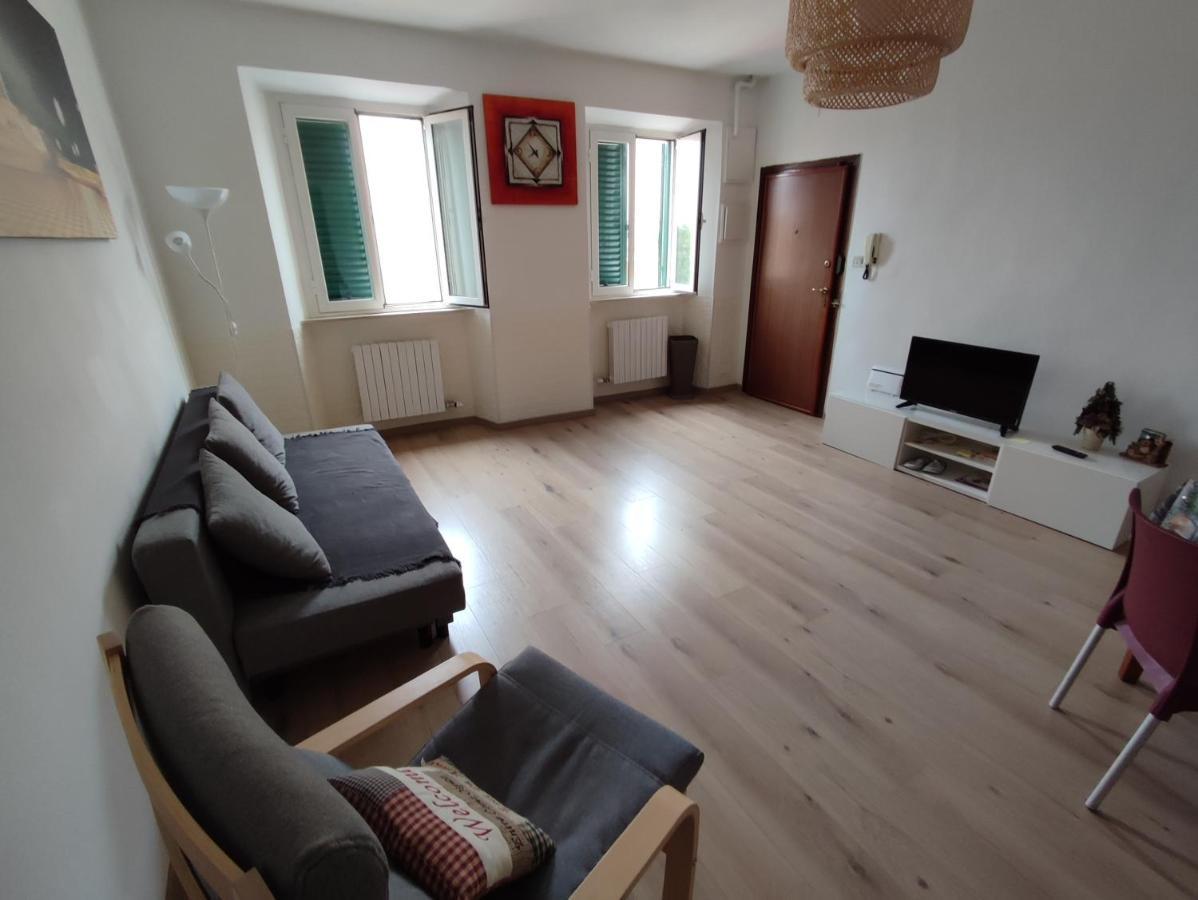 Apartment Il Grazioso Di Chiara Con Posto Auto Privato Livorno